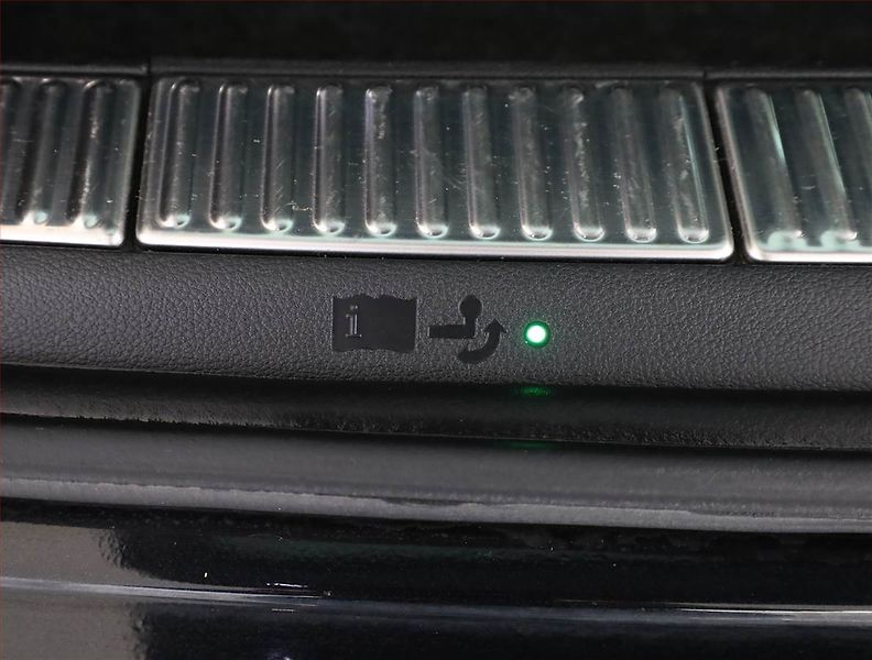 Škoda Superb (2020) Laurin&Klement 2.0 TDI, 4X4 - fotka 17 z 19