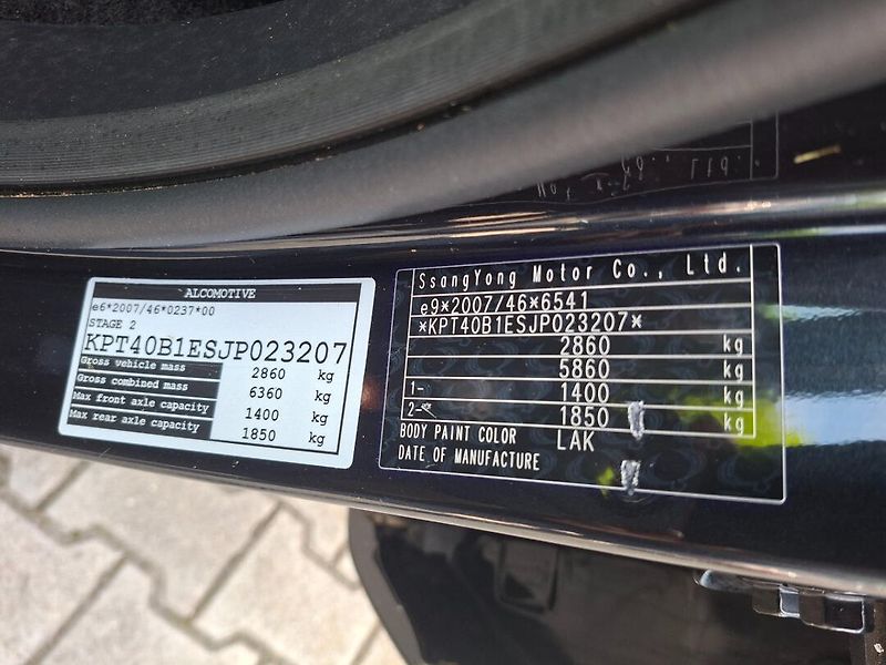 SsangYong Rexton (2018) 2.2D 133kW 4WD AT -NAVI-T.ZAŘ. - fotka 35 z 45