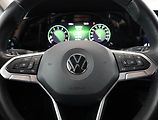 Volkswagen Golf (2021) Style 1.5 TSI, ČR,1.maj, Navi - náhled 8