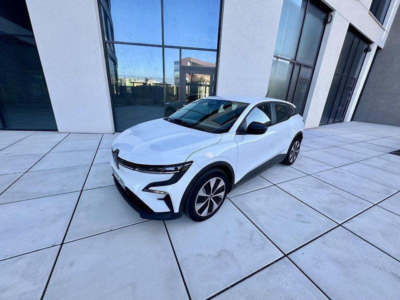 Renault Mégane (2023) E TECH Evolution EV60 1MAJITEL - fotka 7 z 40