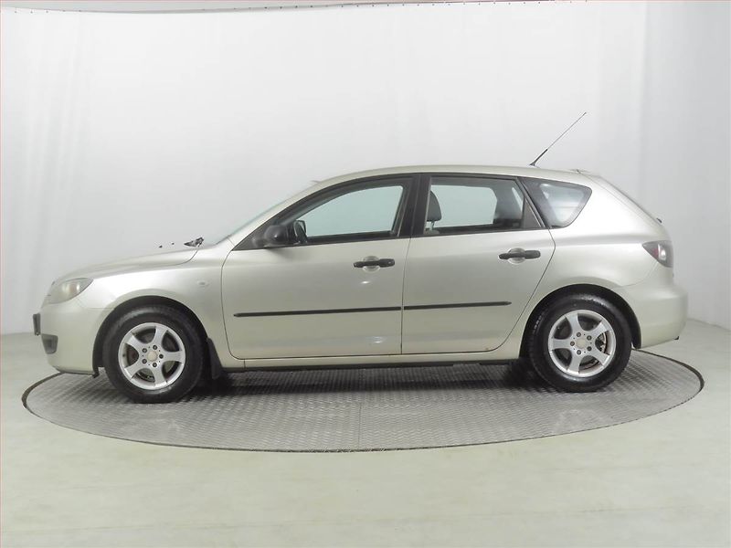 Mazda 3 (2008) 1.4 - fotka 3 z 16