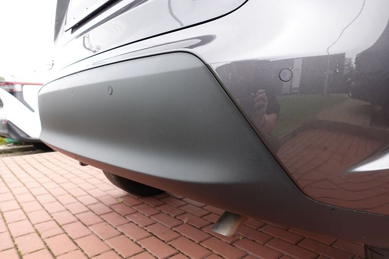 Toyota Yaris Cross 1,5 HEV Style - fotka 30 z 33