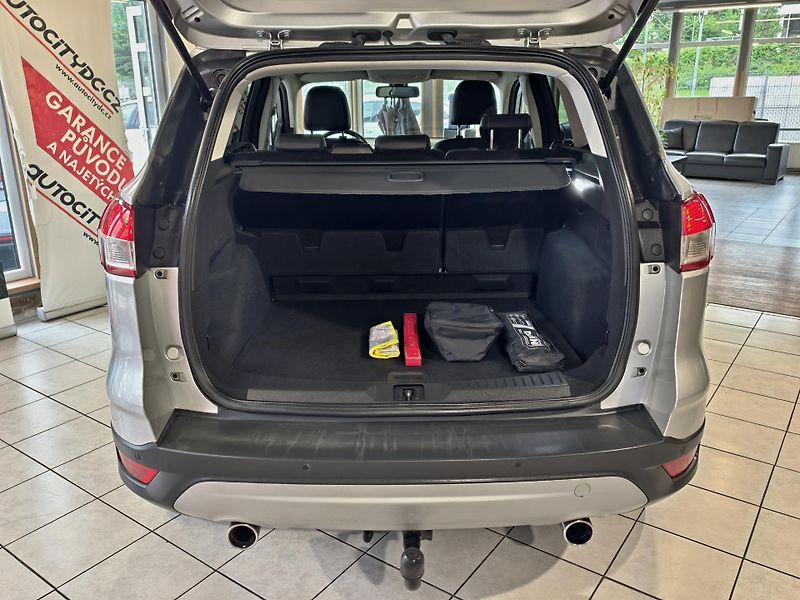 Ford Kuga 1.5 EcoBoost 110kW TITANIUM - fotka 12 z 24