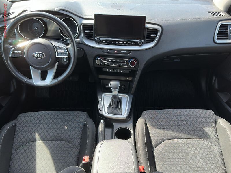 Kia Ceed (2020) 1.4T-GDi, ČR, servis.kniha - fotka 8 z 19
