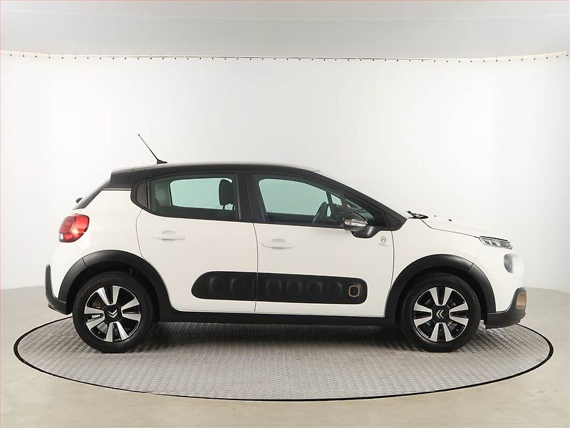 Citroën C3 (2020) 1.2 PureTech, Serv.kniha - fotka 6 z 17