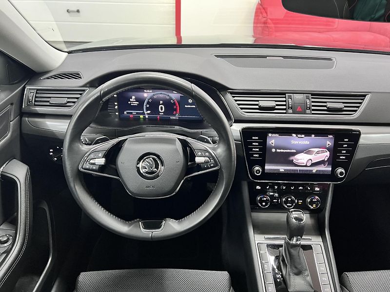 Škoda Superb 2.0 TSI 140 kW Style Servis - fotka 23 z 50