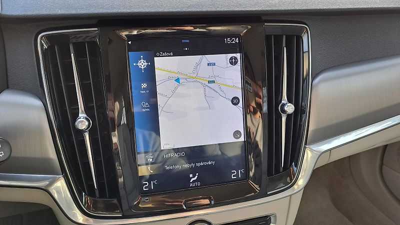 Volvo V90 2.0 D3 Break NAVI Bílá kůže - fotka 27 z 30