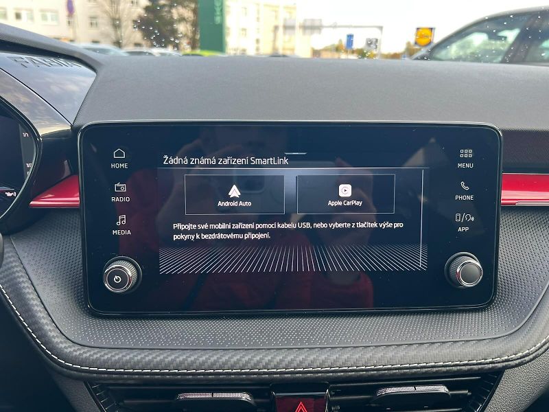 Škoda Fabia Monte Carlo 1,0 TSI 85KW DSG - fotka 14 z 26