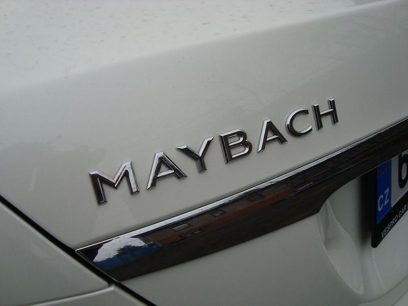 Mercedes-Benz Třídy S (2018) Maybach 560 4-Matic,ČR,1.Maj - fotka 14 z 77