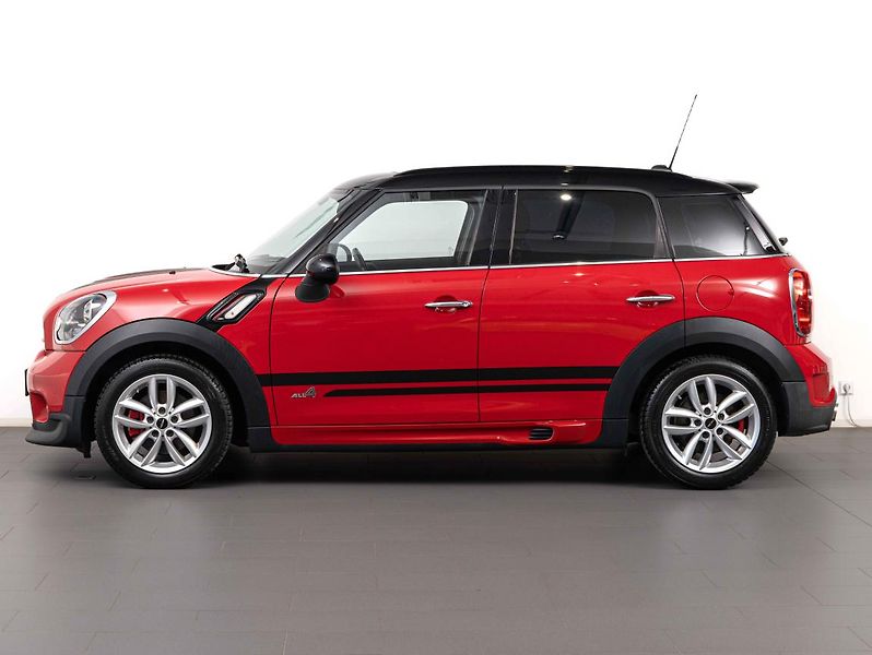 Mini Countryman COOPER JCW - fotka 2 z 22