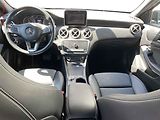 Mercedes-Benz Třídy A (2016) 1.6i, ČR, AT, LED, AC - náhled 8