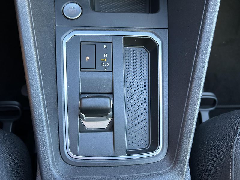 Ford Tourneo Connect 1.5 Ecoboost 110kW AT Titanium - fotka 36 z 38