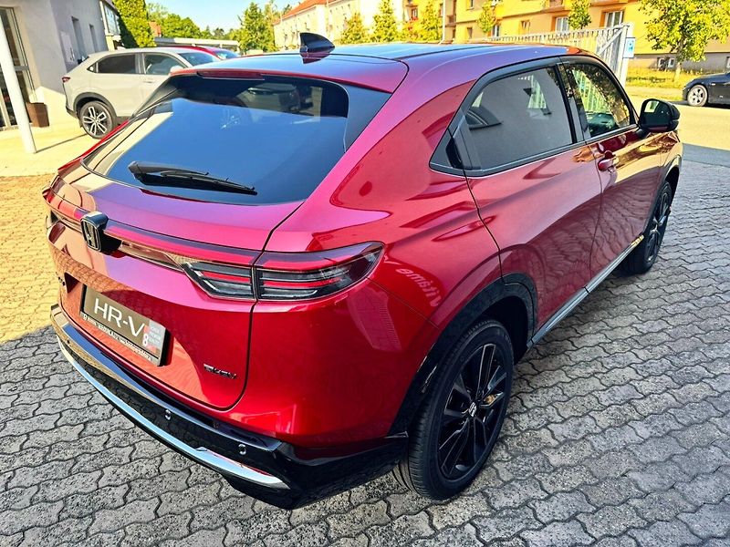 Honda HR-V (2026) 1.5 e:HEV Sport MR2027 - fotka 4 z 29
