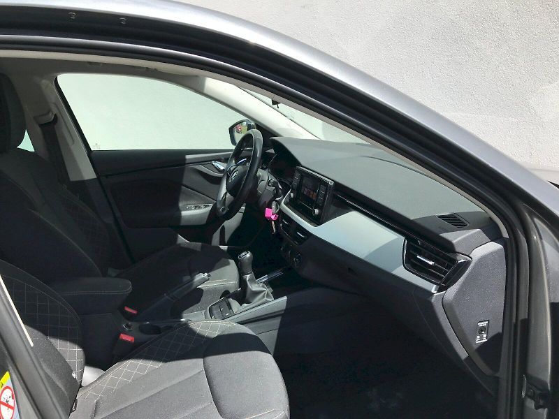 Škoda Scala (2022) 1.0 TSI / 81 kW / 6MP / Ambiti - fotka 15 z 24
