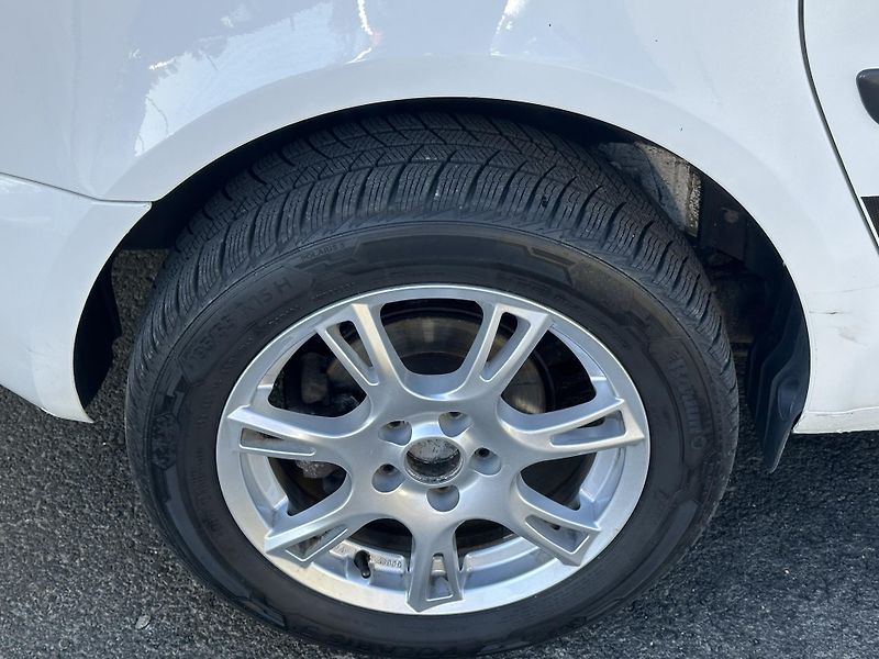 Škoda Roomster (2013) FRESH 1.2TSI/63kW 2.Maj. KLIMA - fotka 33 z 35
