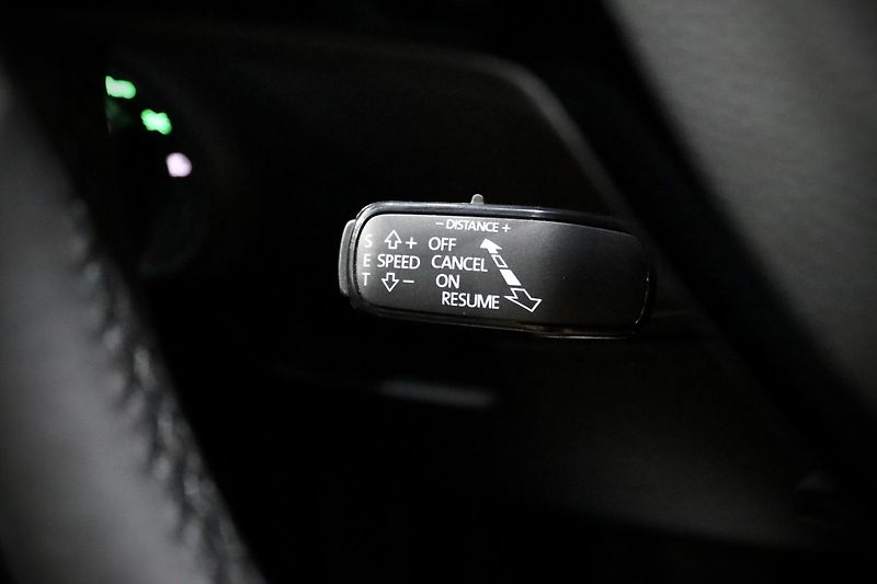 Škoda Superb 3 FL 2.0 TSI 140 kW DSG L&K  - fotka 31 z 52