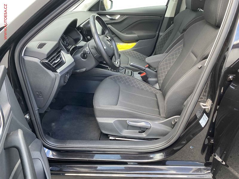 Škoda Kamiq (2020) 1.0 TSi, Drive, panor - fotka 9 z 18
