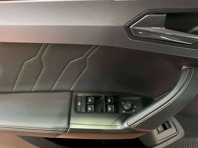 Cupra Formentor (2024) VZ 2.0 TSI DSG - fotka 13 z 20