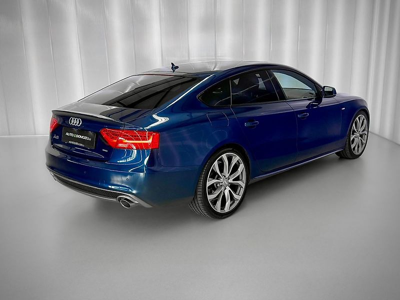 Audi A5 3.0 TDI 180 KW QUATTRO S-LINE - fotka 7 z 27