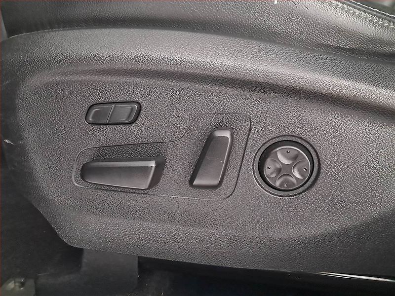 Kia Sorento (2016) Exclusive 2.2 CRDi, 4X4 - fotka 24 z 24