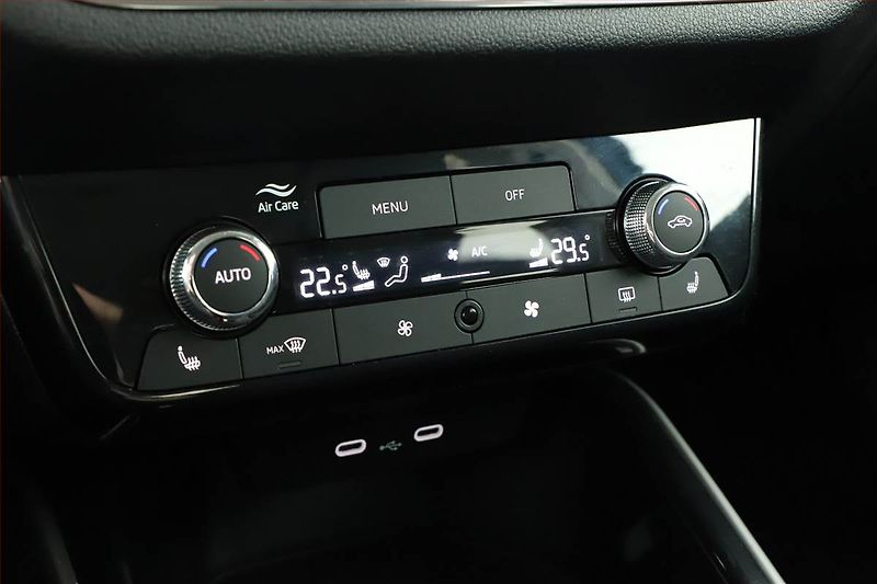 Škoda Fabia (2024) 1.0 TSI, Top Selection, FullLe - fotka 15 z 16