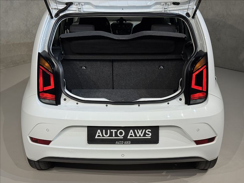 Volkswagen e-up! 61kW Move LED Kamera APP - fotka 13 z 40