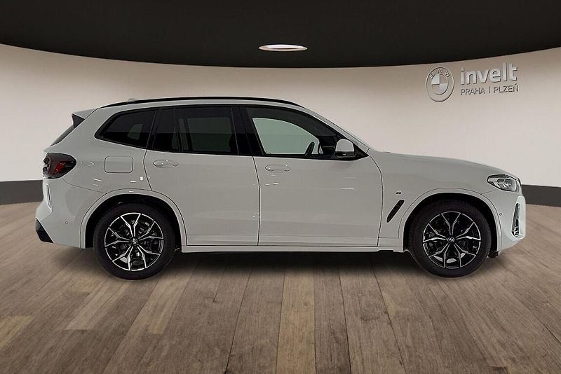 BMW X3 xDrive20d - fotka 2 z 26