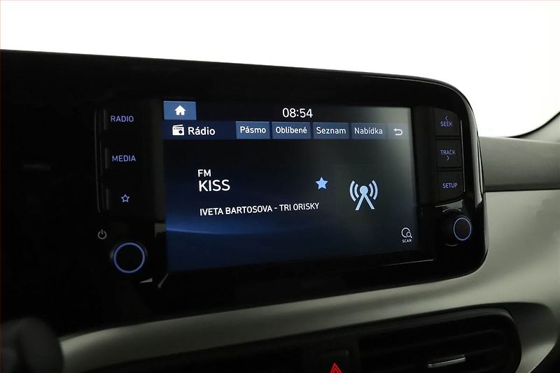 Hyundai i10 (2021) 1.0, ČR,1.maj, Tempomat - fotka 8 z 13