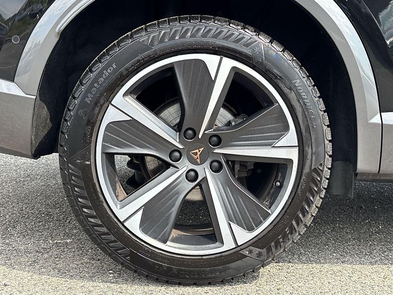 Cupra Formentor (2023) 1.5 TSI DSG - fotka 26 z 29