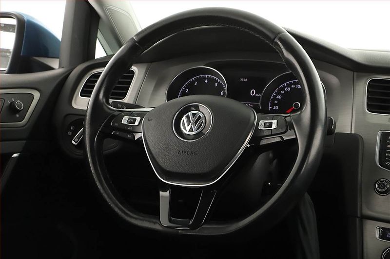Volkswagen Golf (2016) Comfortline 1.4 TSI - fotka 12 z 12
