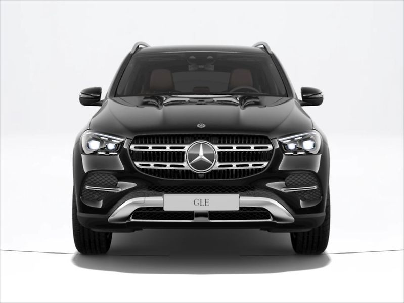 Mercedes-Benz GLE (2025) 2,0 300 d 4MATIC - fotka 2 z 9