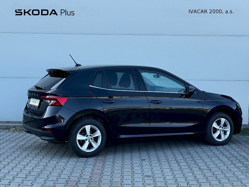 Škoda Fabia (2025) 1.0 TSI 85 kW TopSelection - fotka 2 z 24