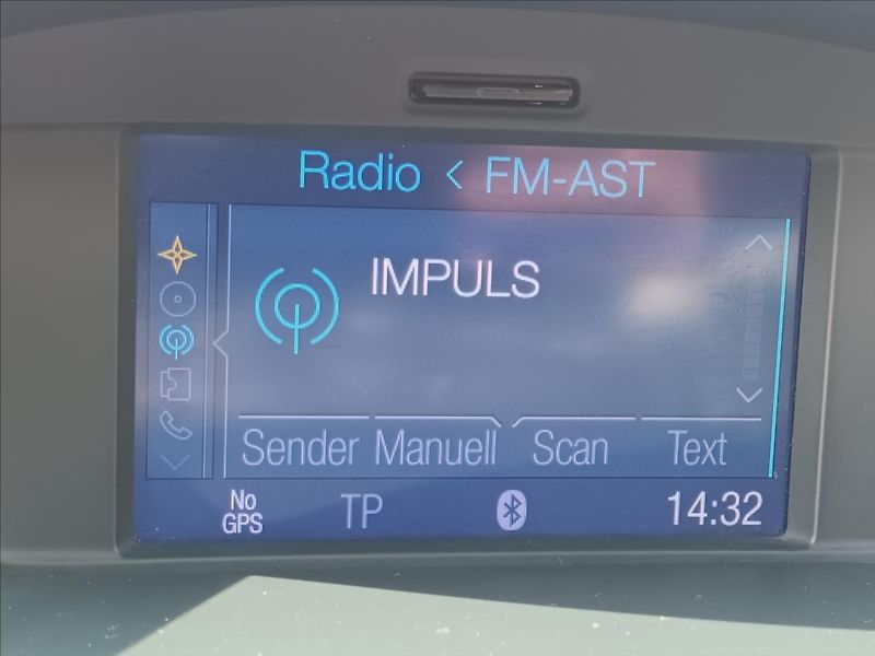 Ford Grand C-MAX 2,0 TDCI,103KW,NAVI,SERVIS, - fotka 34 z 45