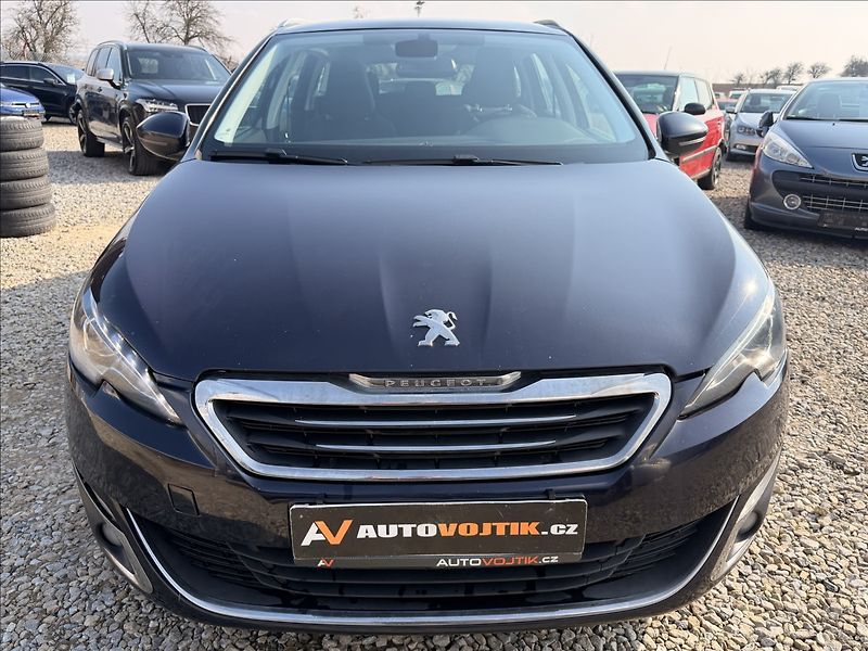 Peugeot 308 2,0 HDI 110kW PANORAMA - fotka 2 z 22