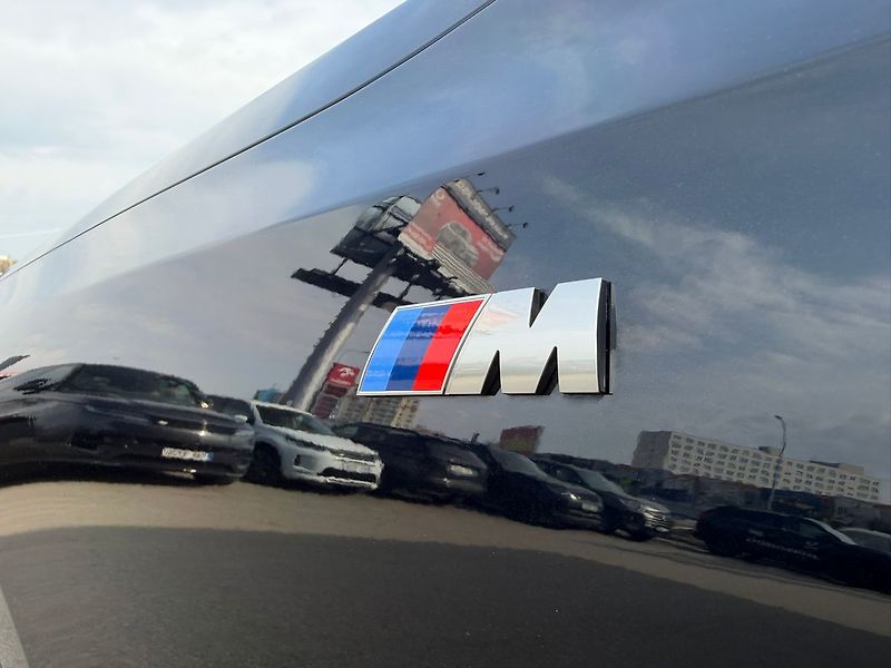 BMW Řada 5 540dx Touring 10/2025 TOP - fotka 15 z 30