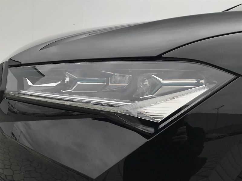 Škoda Superb (2025) Sportline 7DSG 2,0TDI - fotka 22 z 24