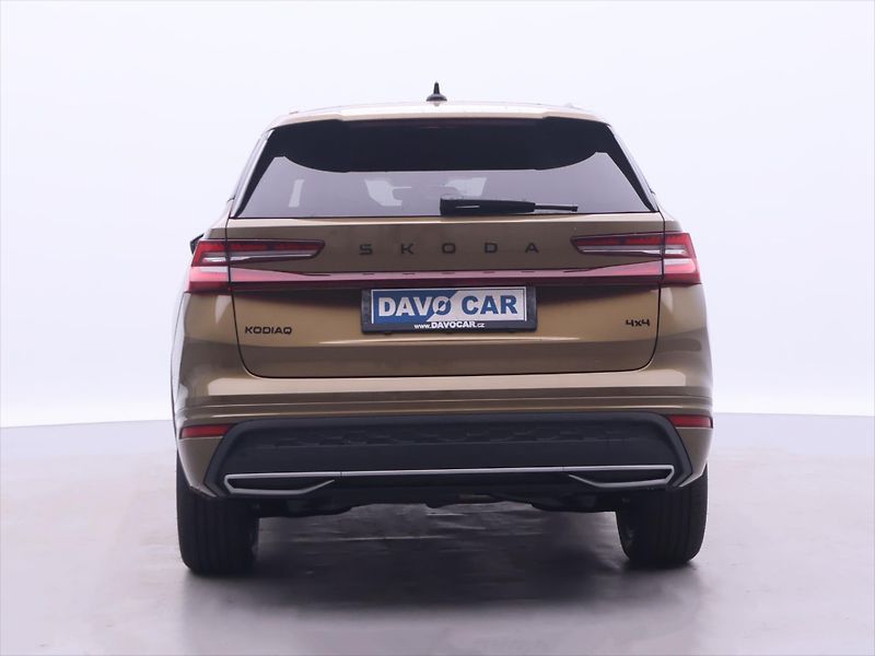 Škoda Kodiaq 2,0 2.0 TDI Sportline 4x4 DSG - fotka 6 z 35