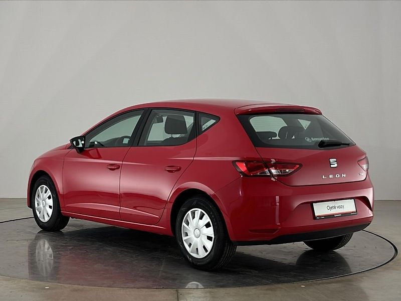 Seat Leon Reference - fotka 15 z 24
