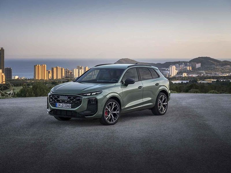 Ovládací jednotka na volantu z modelu Audi Q3