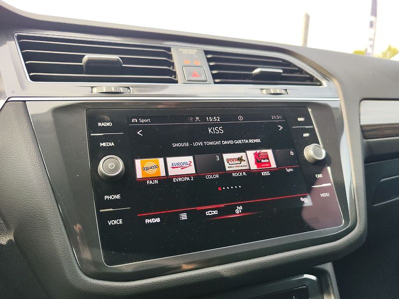 Volkswagen Tiguan Allspace 1.5 TSI/110kW Elegance DSG - fotka 18 z 37