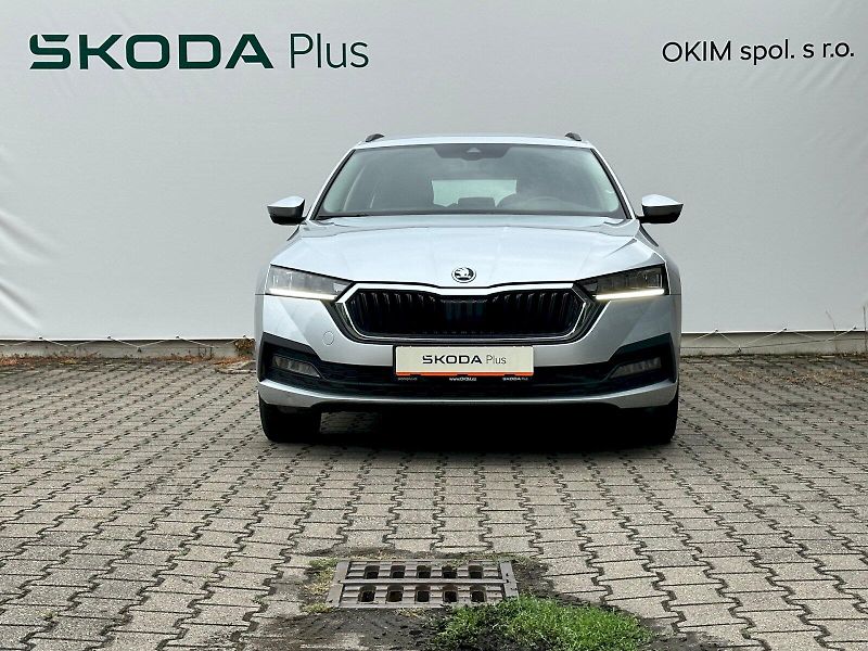 Škoda Octavia (2023) 2.0 TDI 85kW Ambition Combi - fotka 4 z 22
