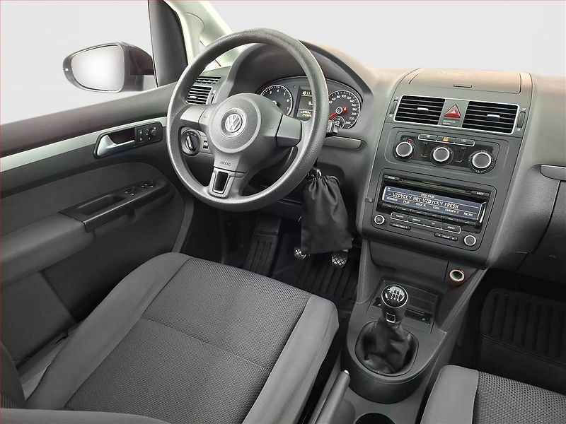 Volkswagen Touran (2015) 1.2 TSI, Serv.kniha, Tempomat - fotka 7 z 17