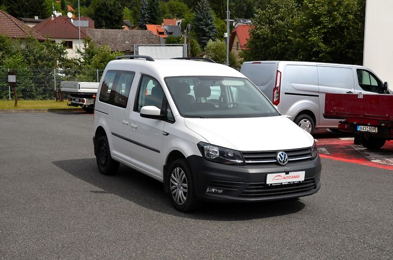 Volkswagen Caddy (2017) 2.0TDi 90kw 4x4 Trendline - fotka 2 z 11