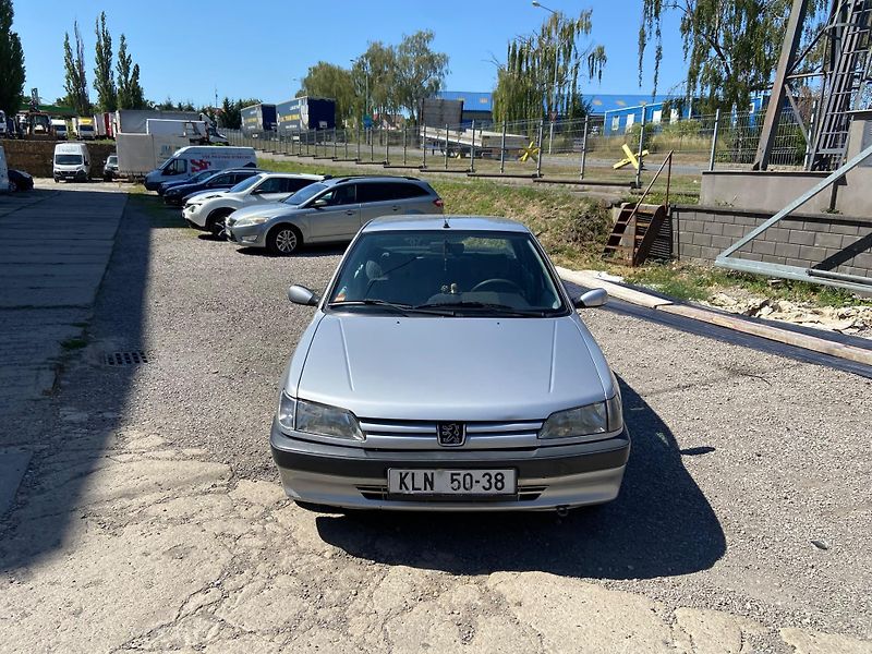 Peugeot 306 (1995) ST, 1.8 74kW, Automat - fotka 2 z 20