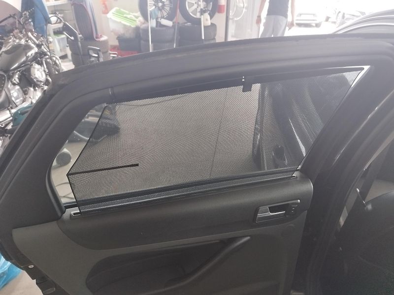 Ford Focus (2006) 2,0i,107KW,AUTOMAT,XEN,ALU,NAV - fotka 14 z 36