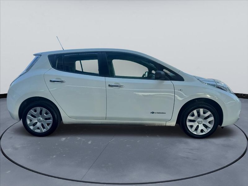 Nissan Leaf 1.Maj,SoH 94% - fotka 4 z 19