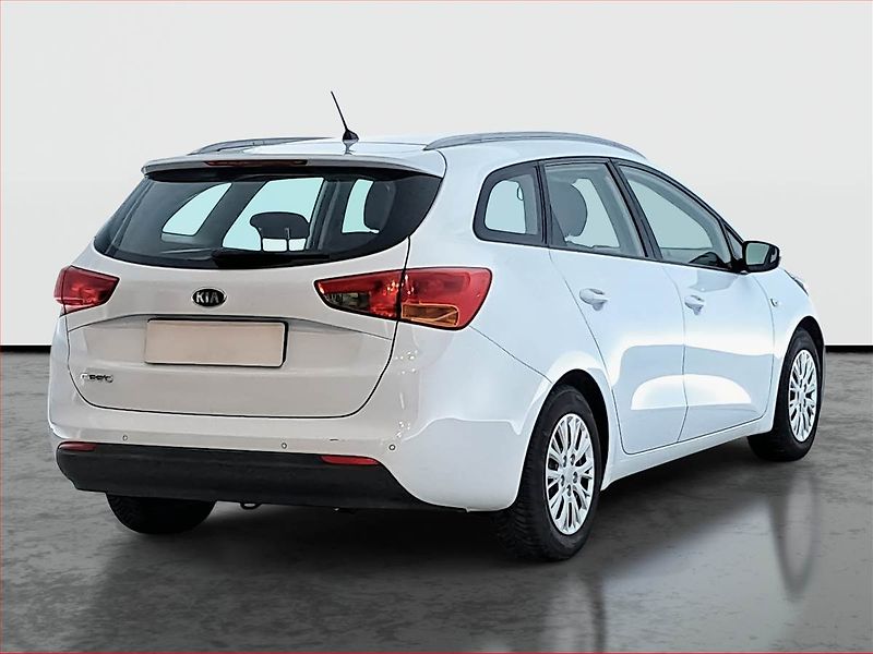 Kia Ceed (2017) 1.6 GDI, Serv.kniha, Tempomat - fotka 5 z 16