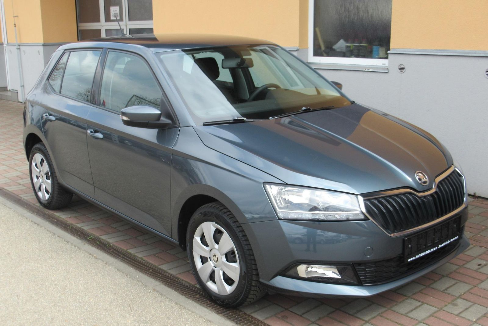Škoda Fabia 1.0 MPi KLIMA VYHŘ. SEDADLA