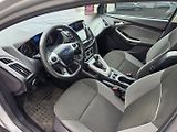Ford Focus (2012) 1.6 16V Serviska,Tažné - náhled 9
