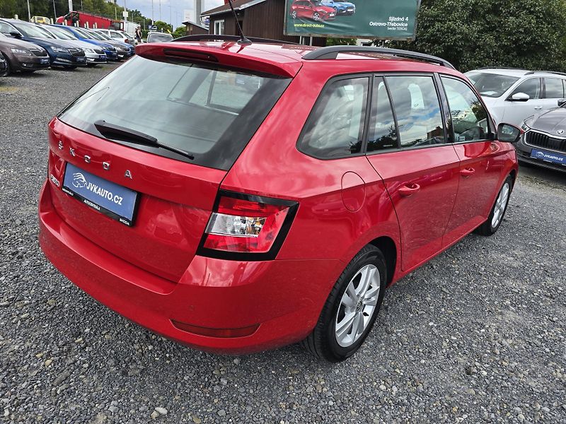 Škoda Fabia 1.0TSI 70KW TOUR SmartLink ČR - fotka 4 z 31